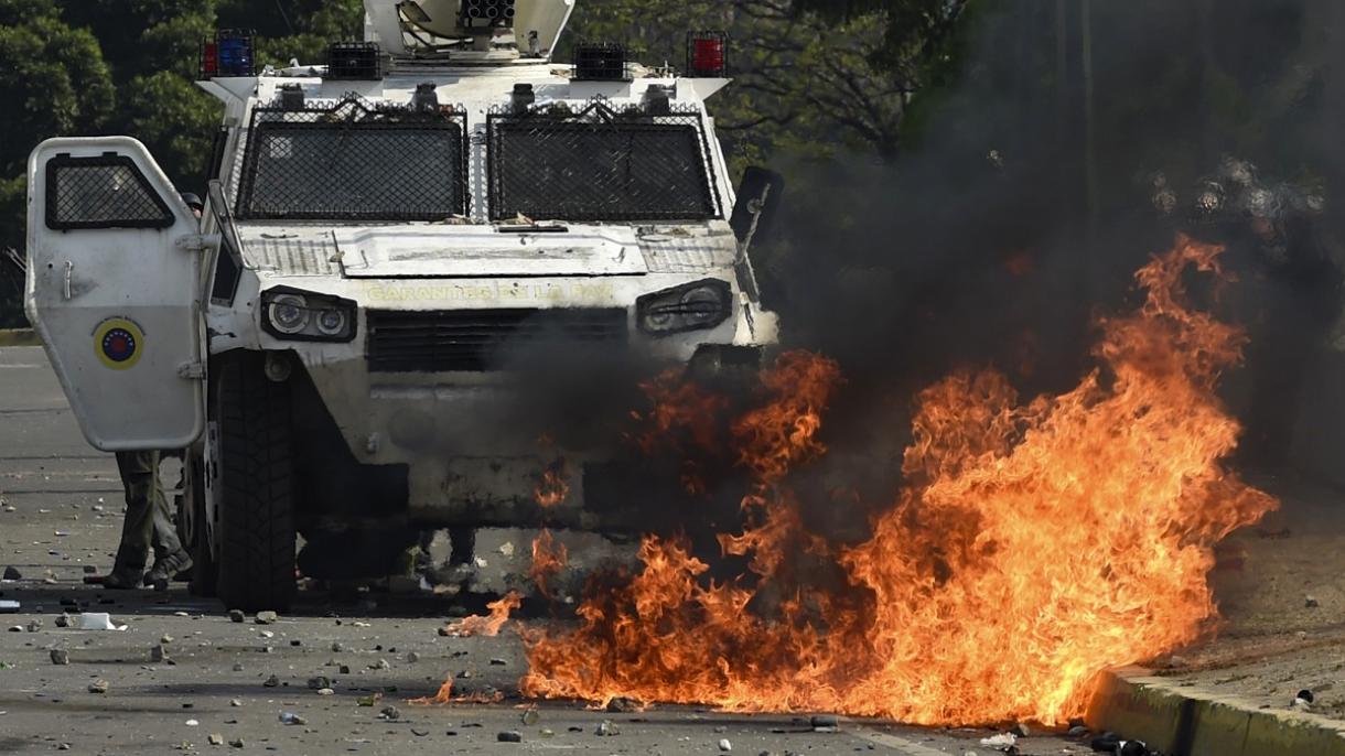 Turquía condena el intento de golpe de estado en Venezuela