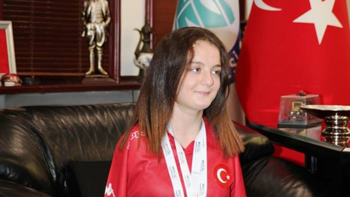 شناگر معلول ترکیه مقام چهارم مسابقات پارالمپیک را کسب کرد