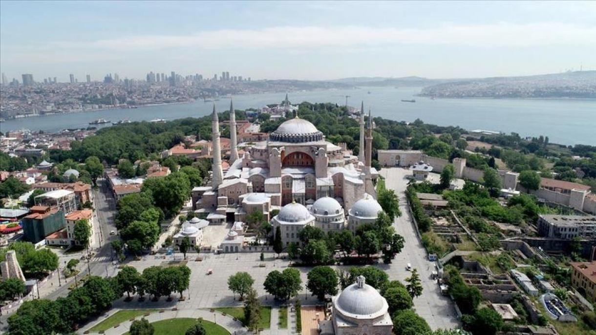 "هیچ مانع حقوقی برای تبدیل ایاصوفیه به مسجد وجود ندارد"