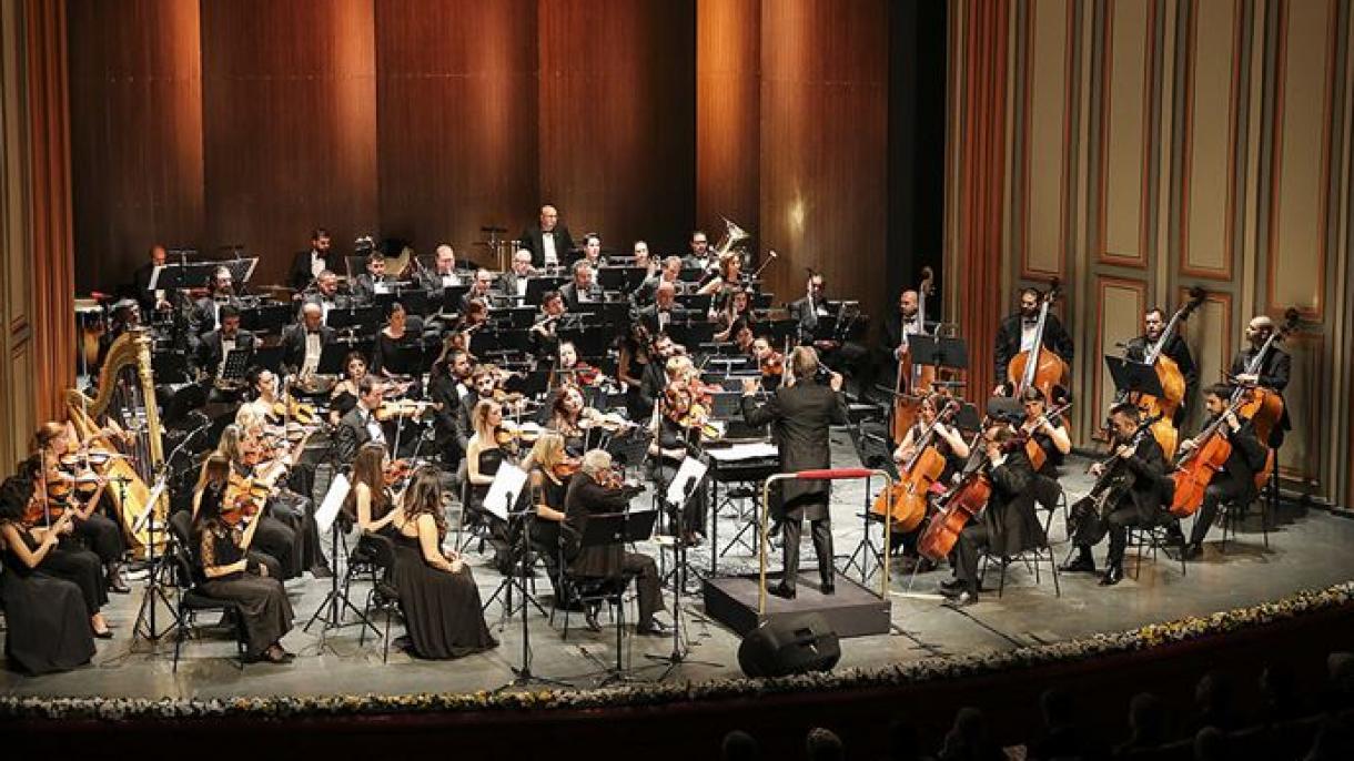 La Ópera y Ballet Estatal de Ankara presentará este mes las Canciones Mundiales y la Noche Rusa