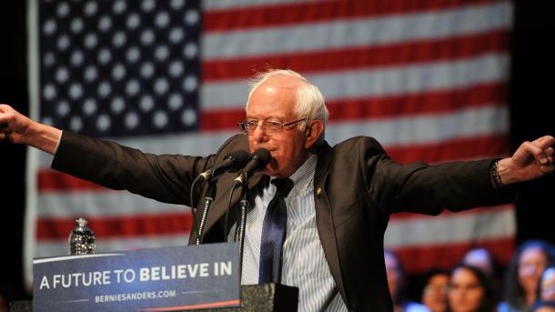 EEUU: Bernie Sanders se perfila con ventajas en Alaska y Hawái