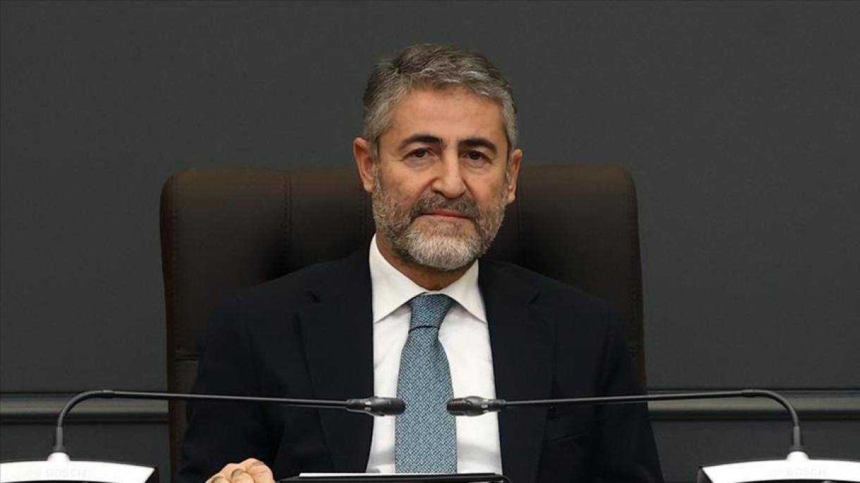 وزیر دارایی و خزانه‌داری ترکیه: در سه ماهه اول سال جاری 7.3 درصد رشد اقتصادی داشتیم