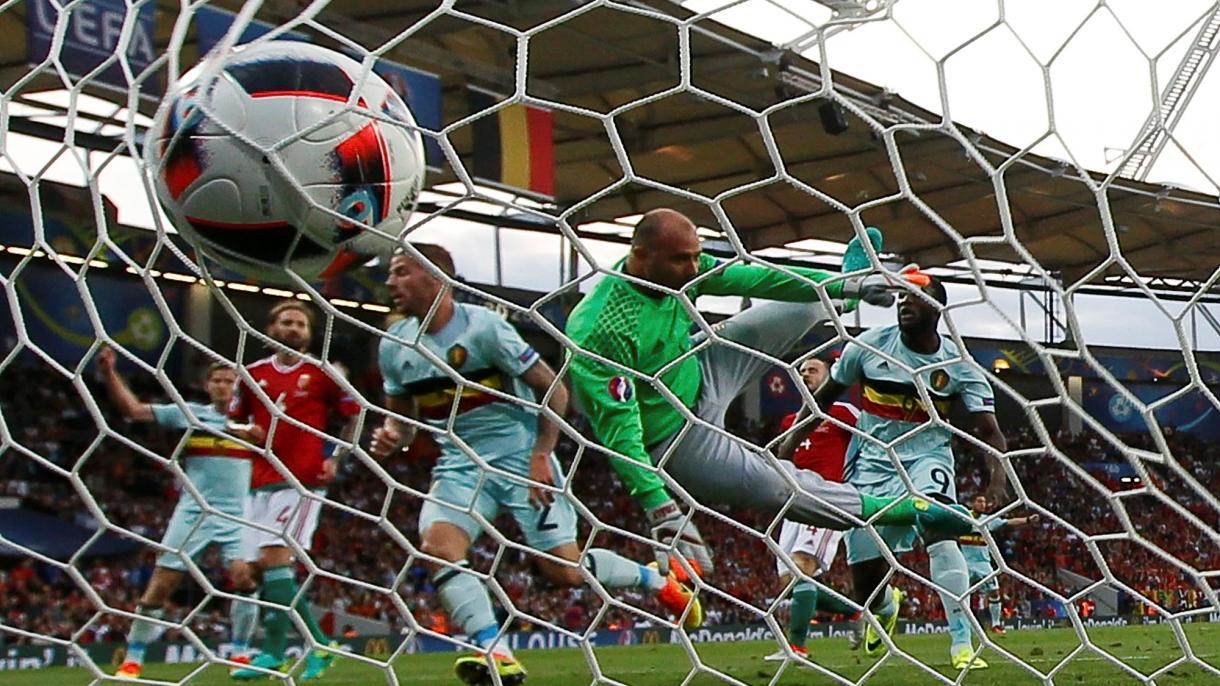 یورو 2016-دا آلمان رقیبینی 3-0 مغلوب ائده رک آدینی دؤرددبیر فینالا یازدیردی