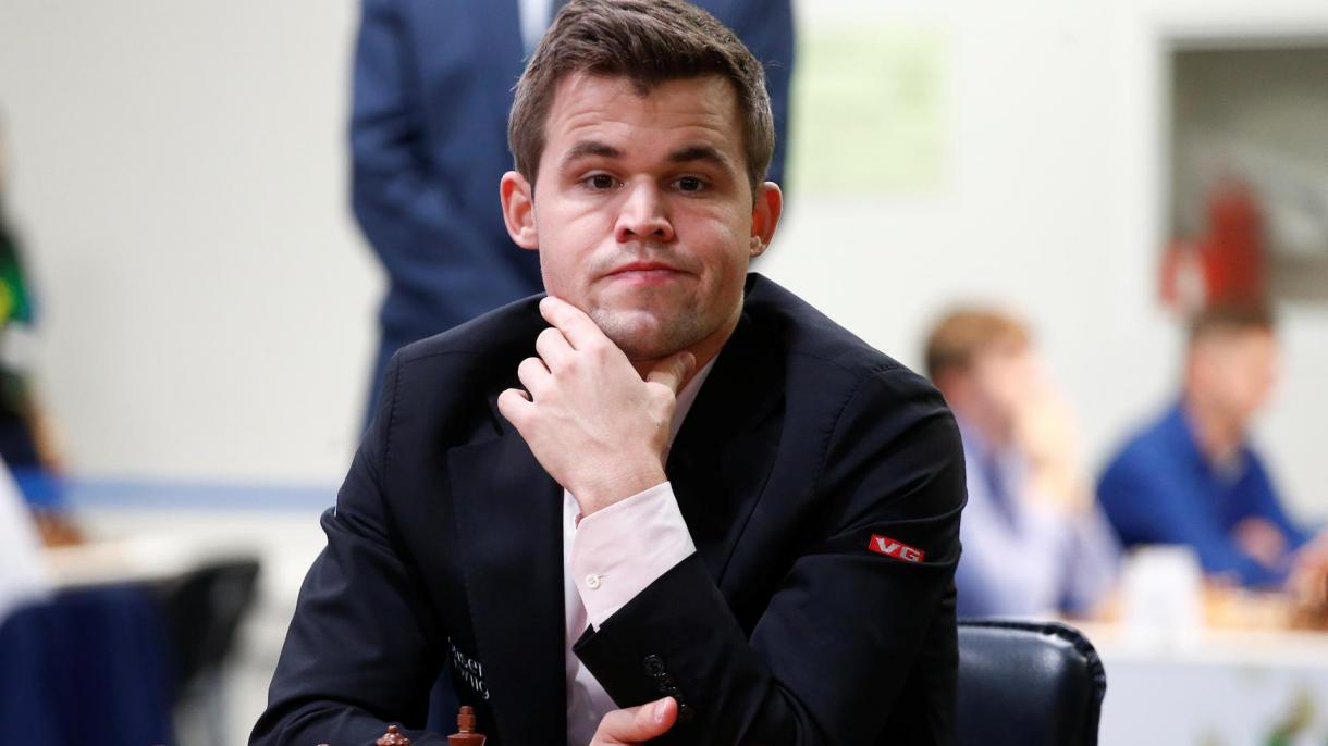 Magnus Carlsen.JPG