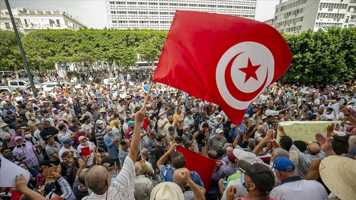 جنبش النهضه خواستار افزایش اعتراضات مسالمت‌آمیز علیه دولت تونس شد