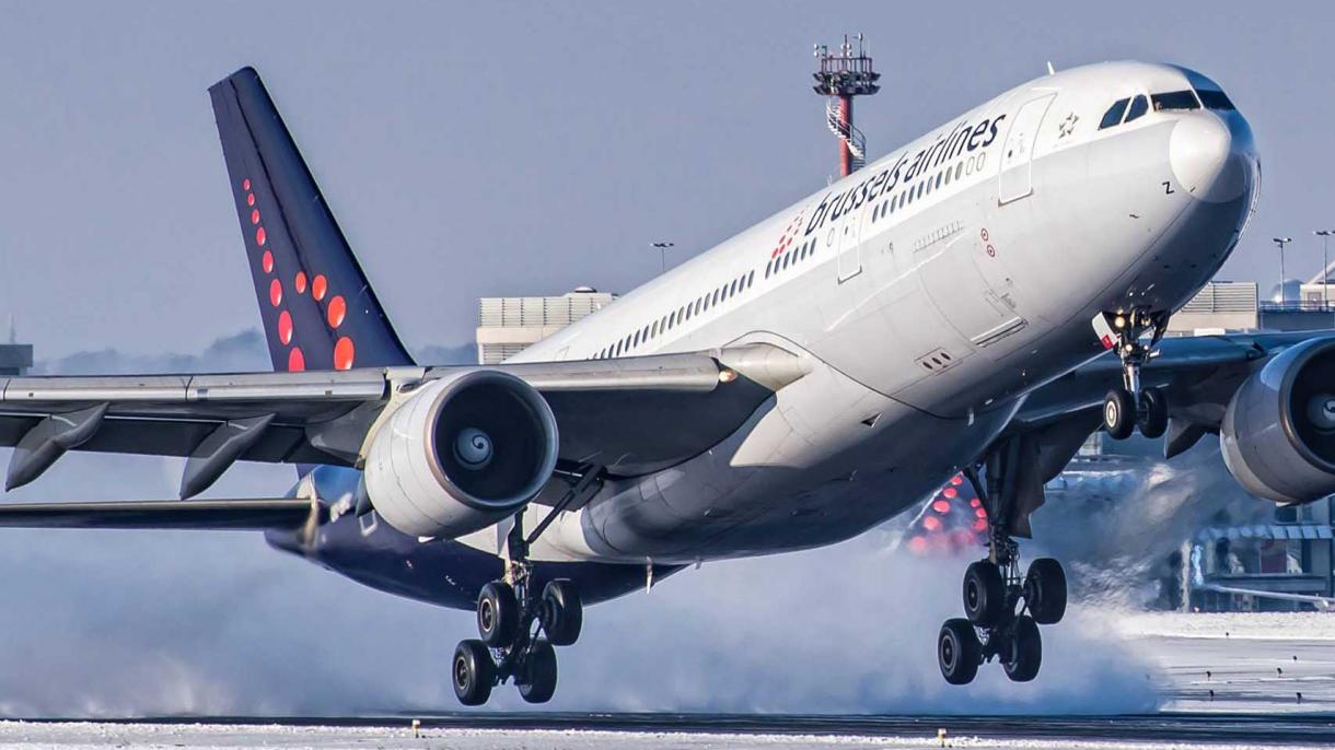 A Brussels Airlines jövő szerdai járatai kétharmadát törölte az országos belgiumi sztrájk miatt