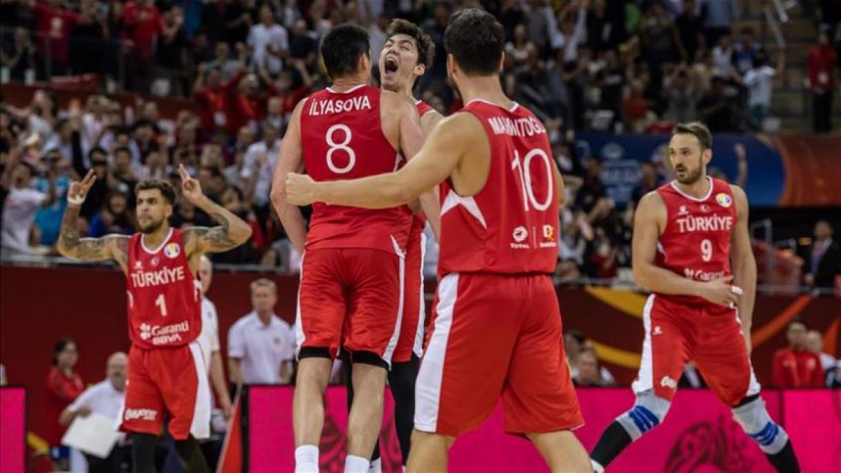 Turquía se medirá a Holanda en las clasificaciones para el Eurobasket 2021