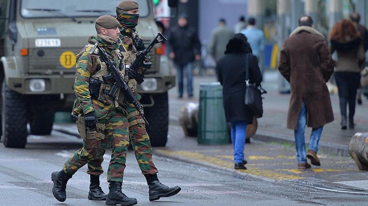 Brüsseldə patrul xidməti müddəti 2020-ci ilədək uzadıldı