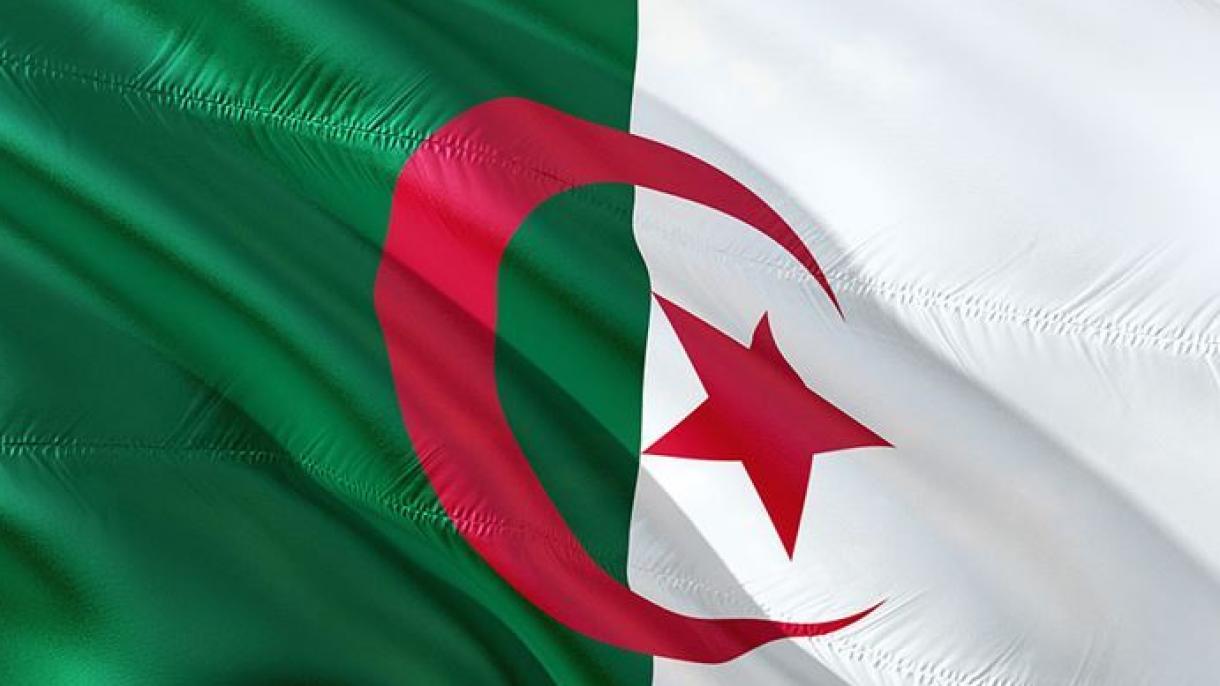 Argelia llama a consultas al embajador francés por sus declaraciones infundadas