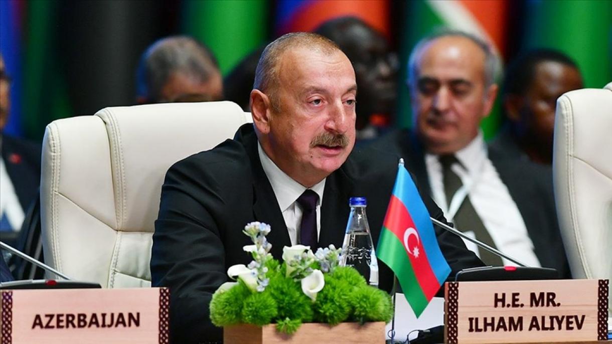 Aliyev: “Francia debería pedir perdón por sus políticas coloniales y genocidios”