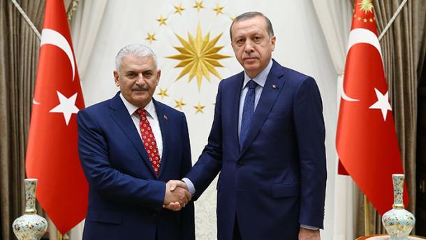 ئەردوغان بىلەن يىلدىرىم دىيارباقىردا زىيارەتتە بولىدۇ