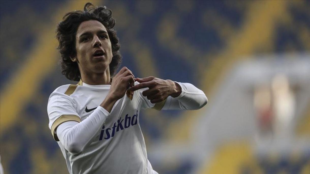 Emre Demir: el goleador más joven de Súper Liga