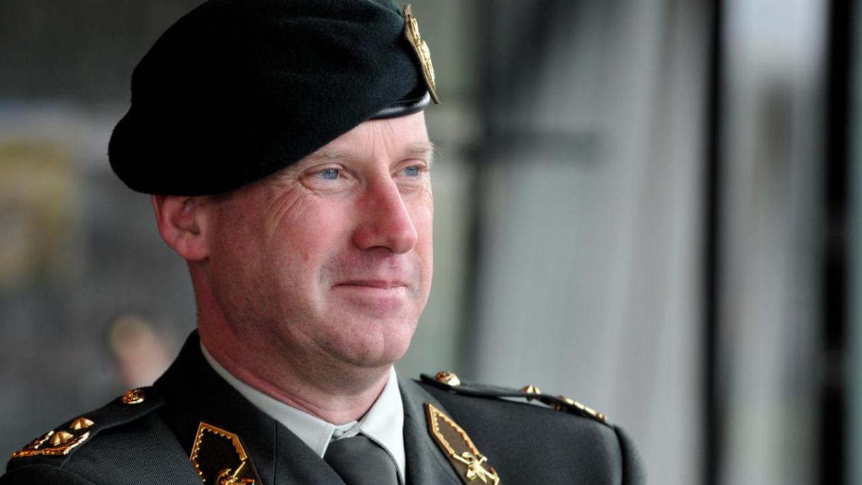 Il comandante olandese: La società deve prepararsi alla guerra con la Russia