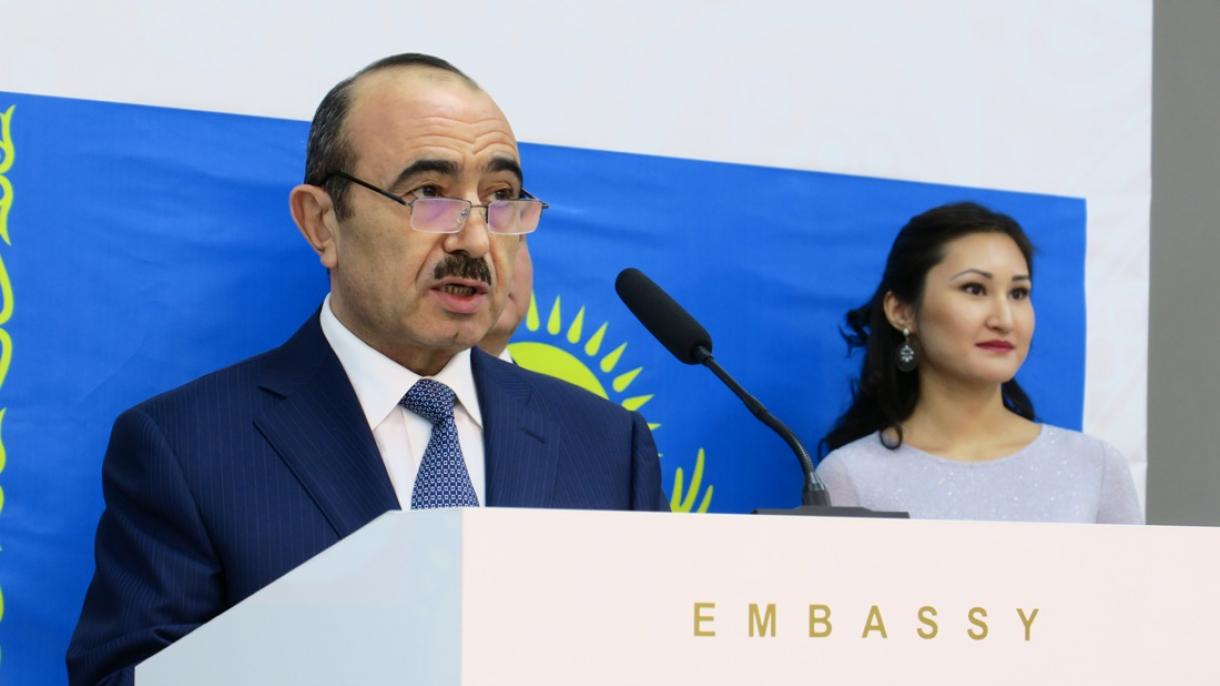 Gazagystan bilen Azerbaýjan diplomatik gatnaşyklaryň ýola goýulmagynyň 25 ýyllygyny belläp geçdi