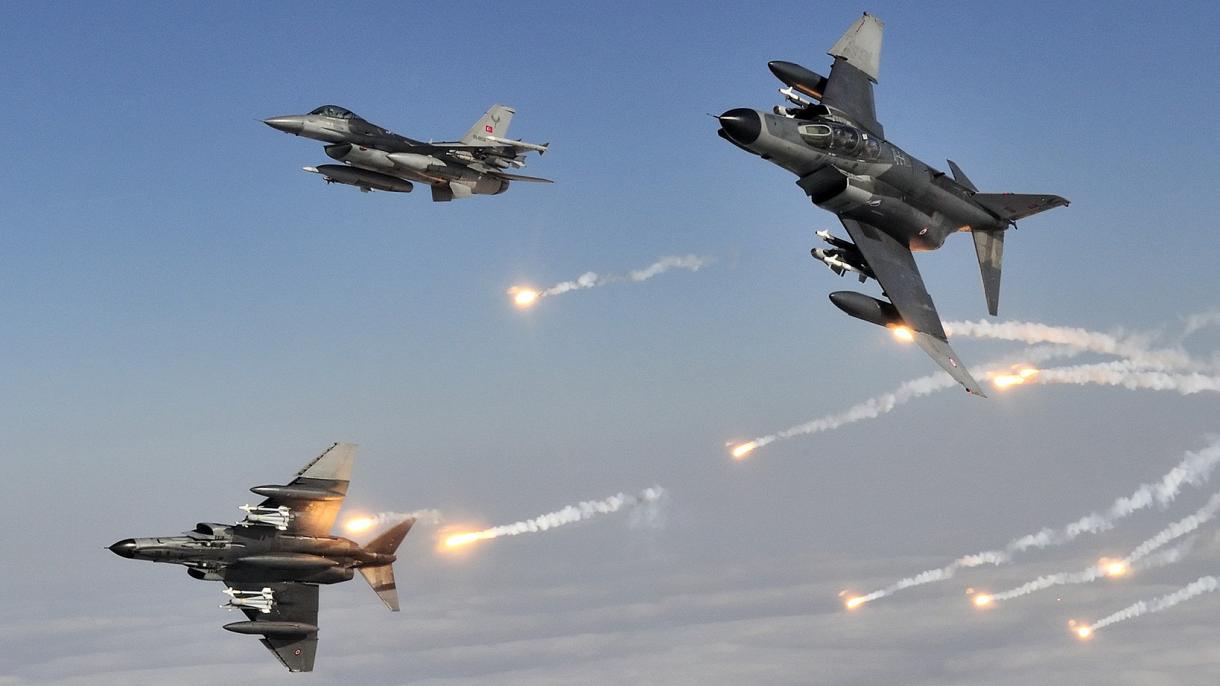 Los aviones de caza turcos destruyen 16 blancos de la banda terrorista PKK
