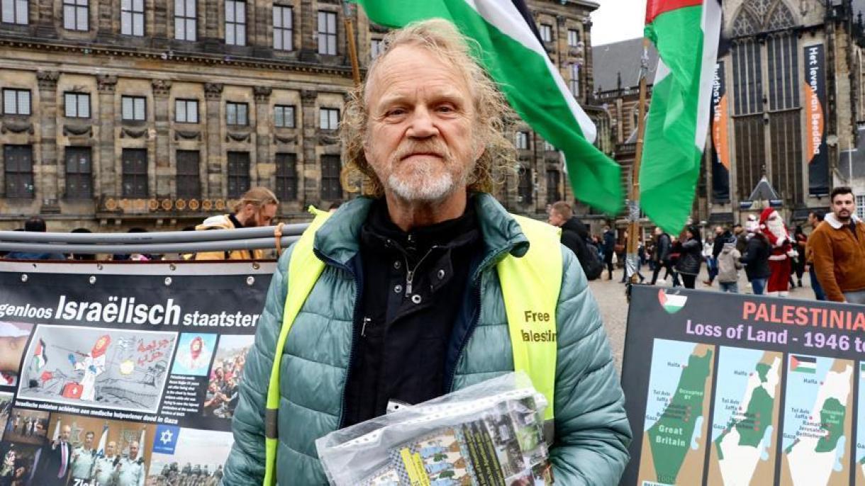 اعتراض 4 ساله فعال هلندی علیه ظلم اسرائیل به فلسطینیان
