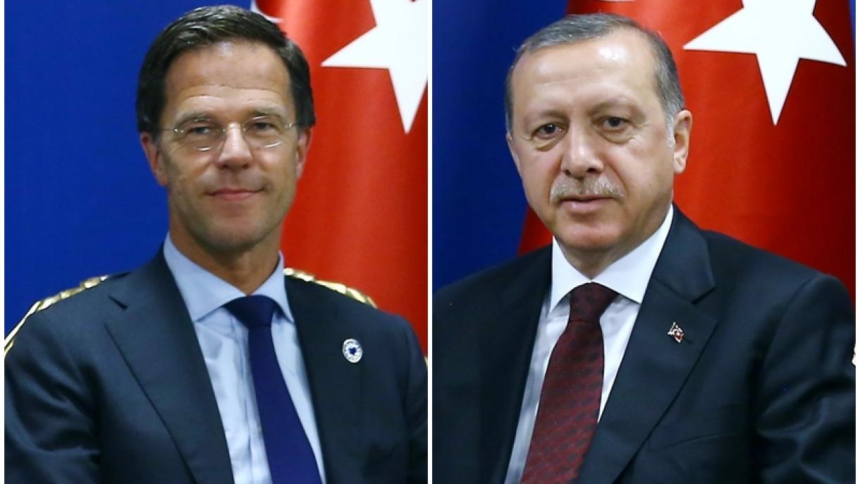 رجب طیب اردوغان رییس جمهوری ترکیه با مارک روته نخست وزیر هلند، یک گفتگوی تلفنی انجام داد