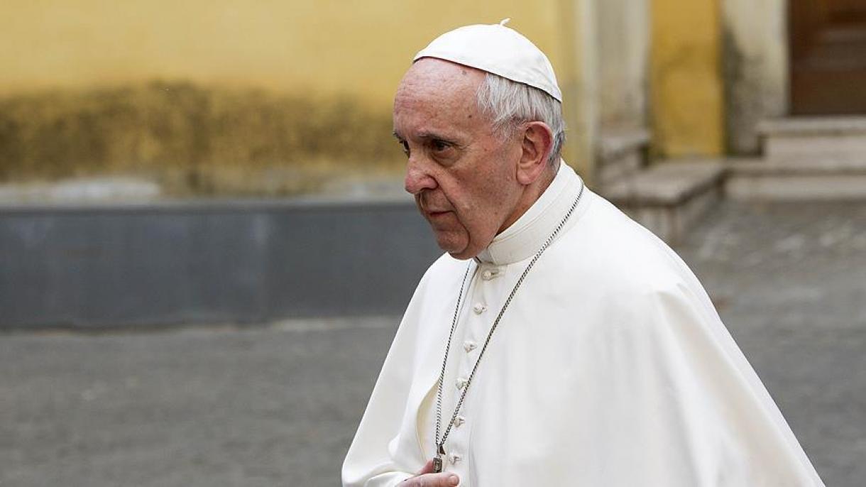 کاتولیک‌لرین روحانی لیدری پاپا فرانسیسه ایستعفا چاغریسی