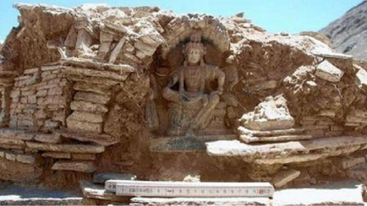 یکی از مجسمه های بودا از"مس‌عینک" به موزیم ملی کابل انتقال داده خواهد شد