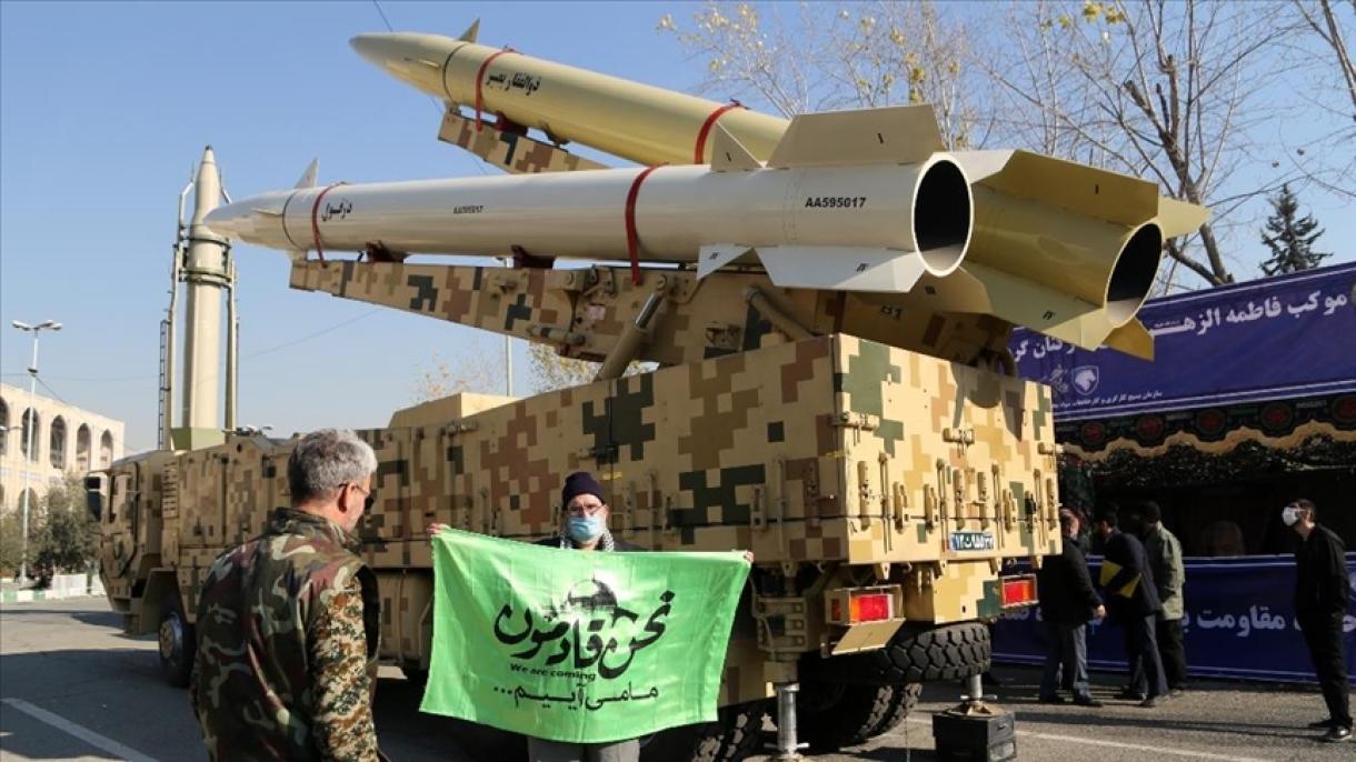 İran ABŞ hava bazasına atdığı balistik mərmi modellərini sərgilədi