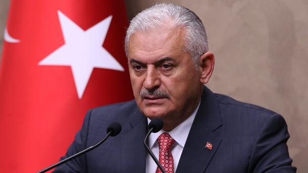 نخست وزیر ترکیه معاون وزیر امورخارجه انگلستان را به حضور پذیرفت