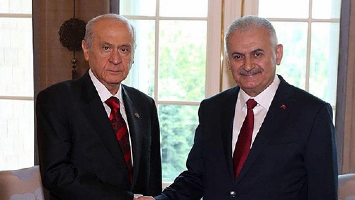 دیدار نخست وزیر ترکیه با رهبران احزاب مخالف