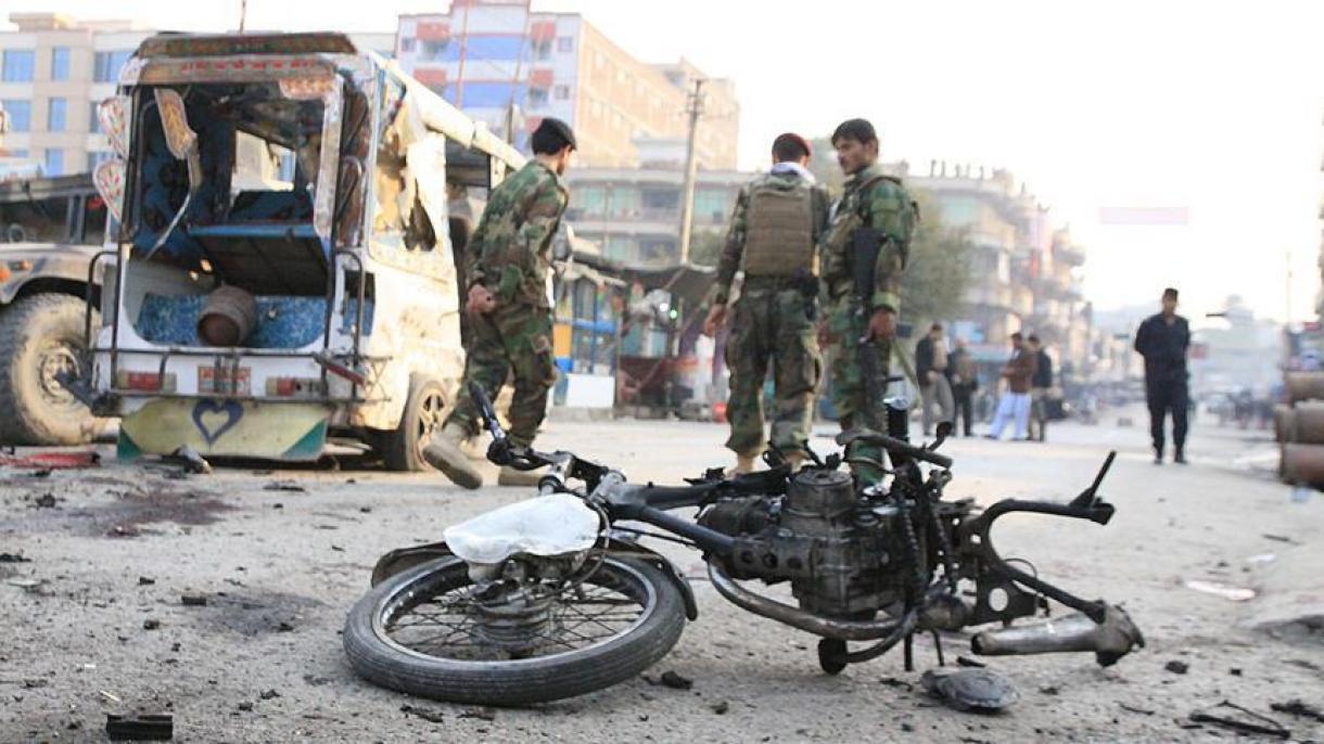 شش نفر در یک حمله انتحاری در افغانستان کشته شند