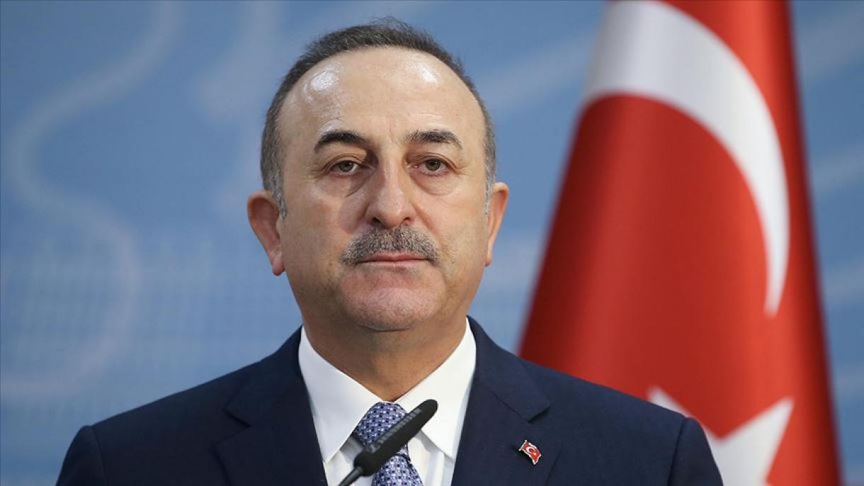 Mövlud Çavuşoğlu:"Tək millət, tək ürək, Türkiyə, Azәrbaycan!"