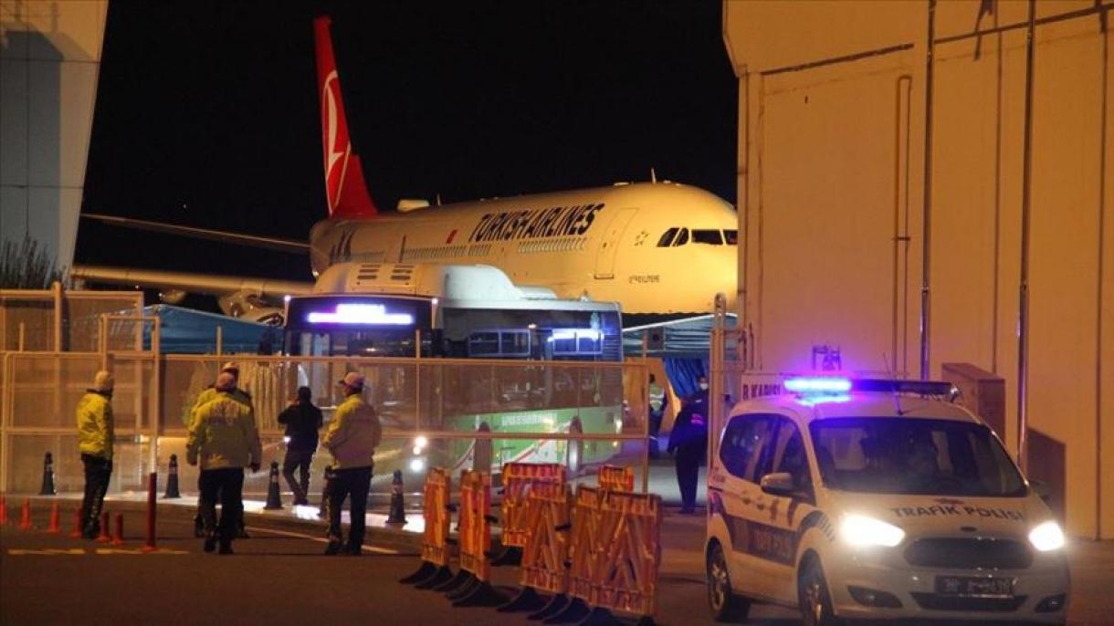 675 cidadãos turcos no exterior retornam à pátria