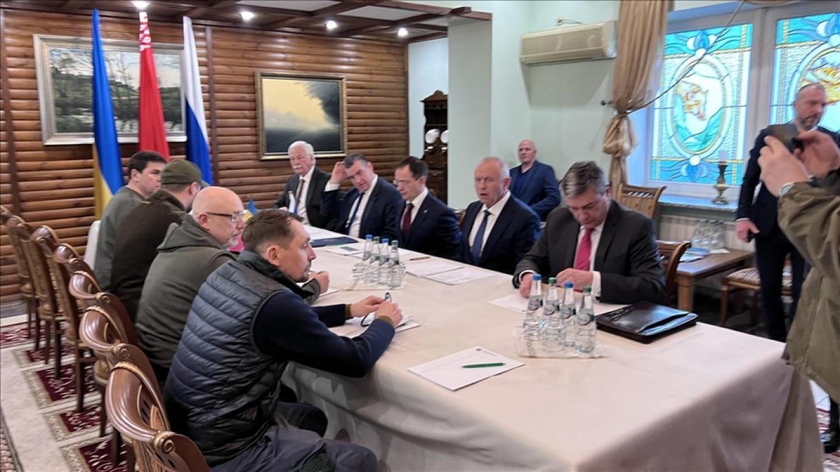 რუსეთ-უკრაინის მოლაპარაკებების მესამე რაუნდს ბრესტმა უმასპინძლა