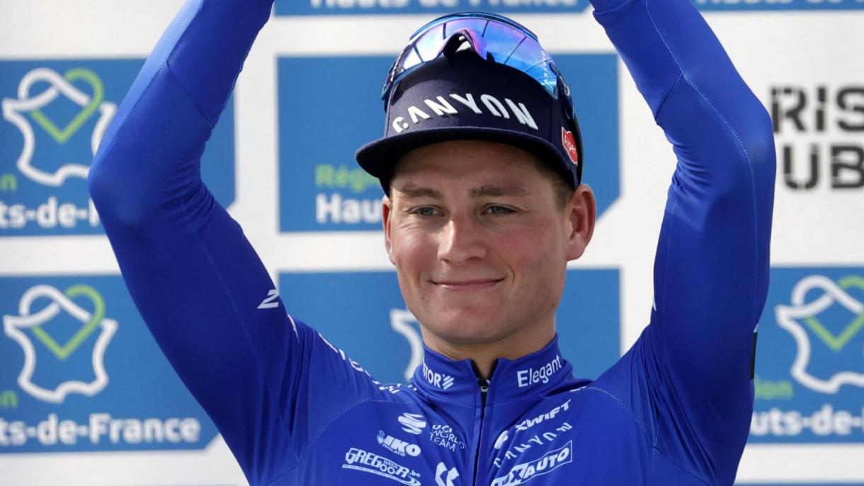 El ciclista neerlandés Mathieu van der Poel conquista su primera París-Roubaix