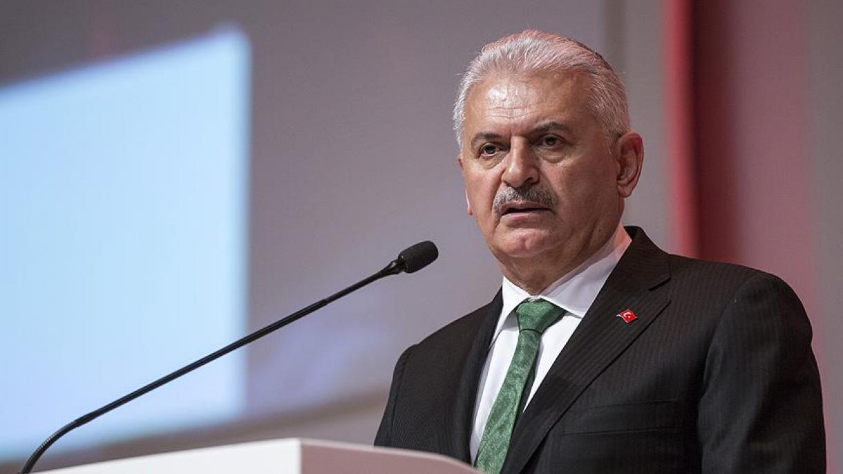 Yıldırım: “Las mujeres tienen que tener más espacio en la política”