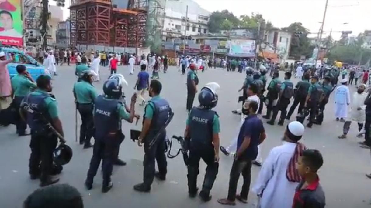 تظاهرات کارگران نساجی بنگلادش در اعتراض به میزان دستمزدها