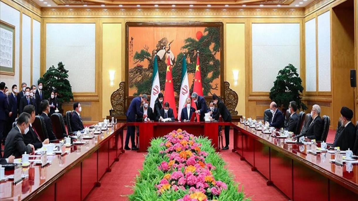 بین ایران و چین 20 سند همکاری به امضا رسید