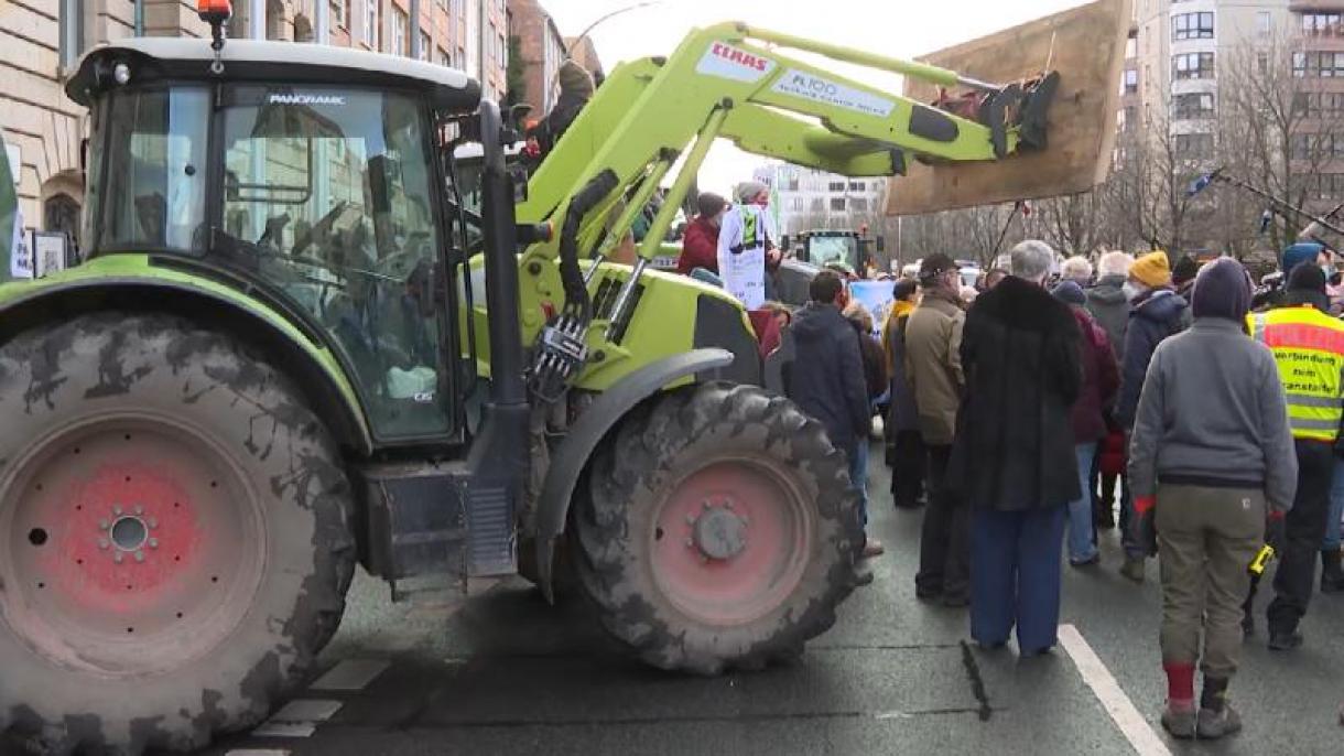 اعتراضات کشاورزان در بلژیک ادامه دارد