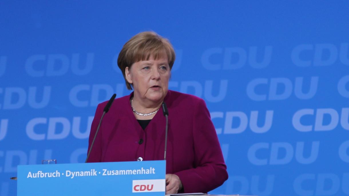 Elfogadta a német CDU kongresszusa a koalíciós szerződést