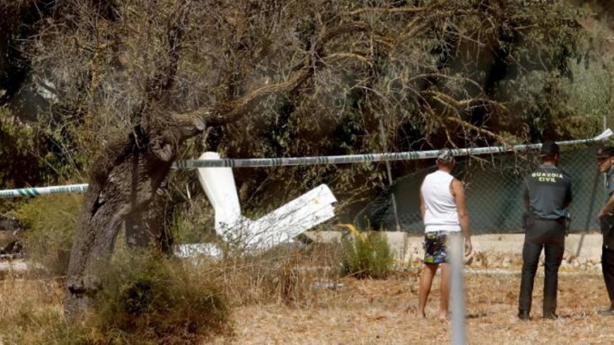 7 mortos após a colisão de avião e helicóptero em Maiorca
