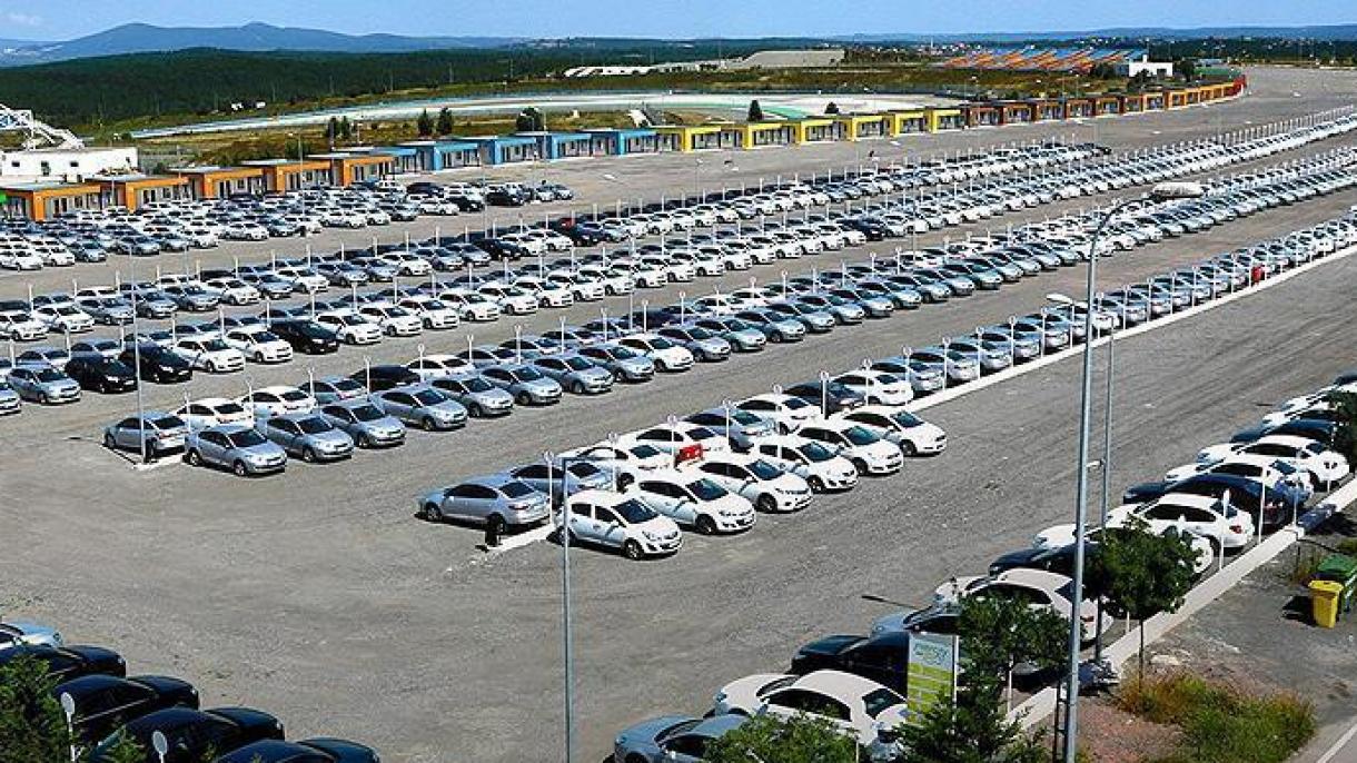 Türkiyədə bahalı avtomobillər daha çox satılır