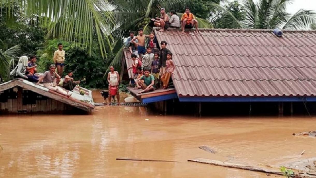 Laosta 6 awıl su astına kümelep qaldı