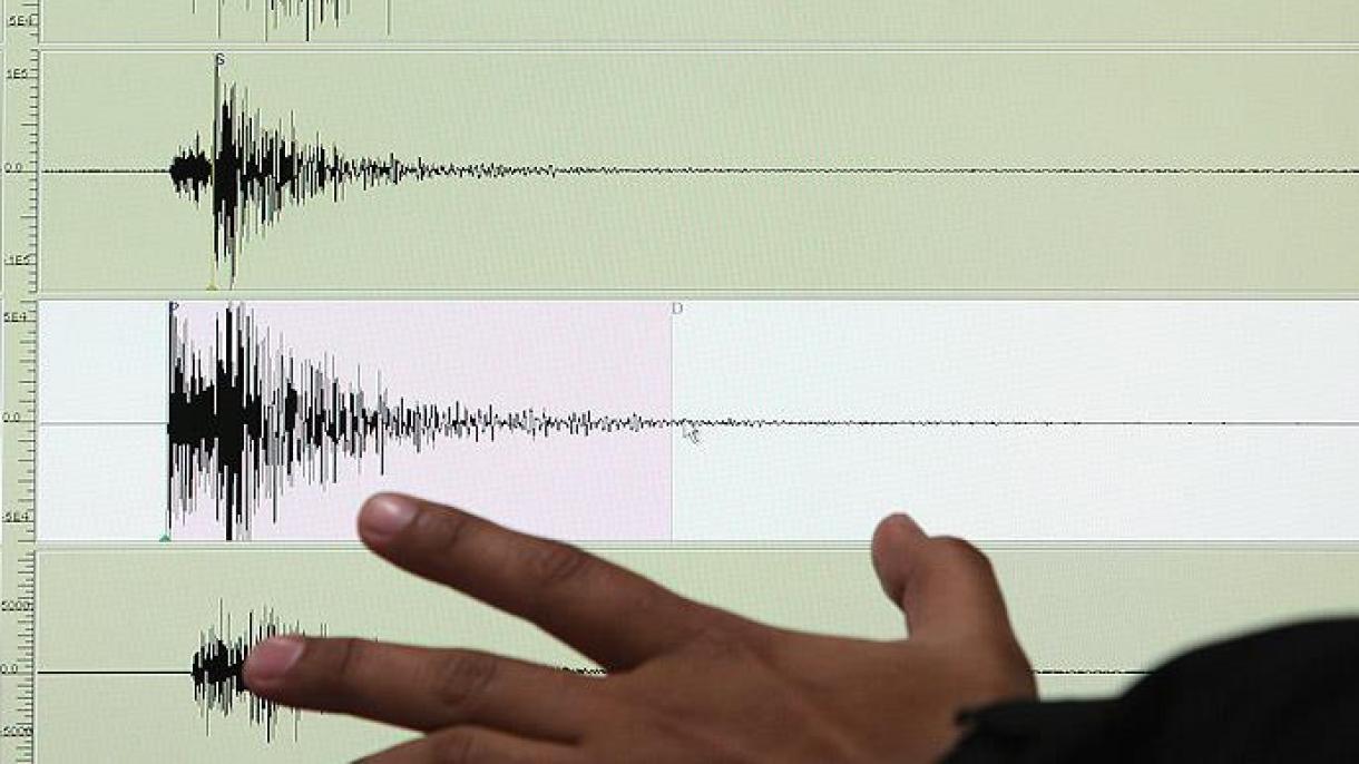 Земетресение в откритите води на Измир
