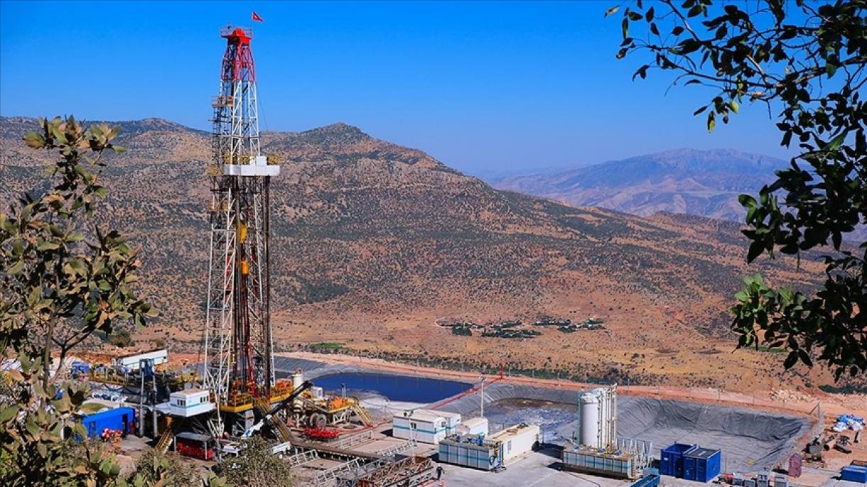 Objetivo de producción de 100 mil barriles de petróleo por día en Türkiye