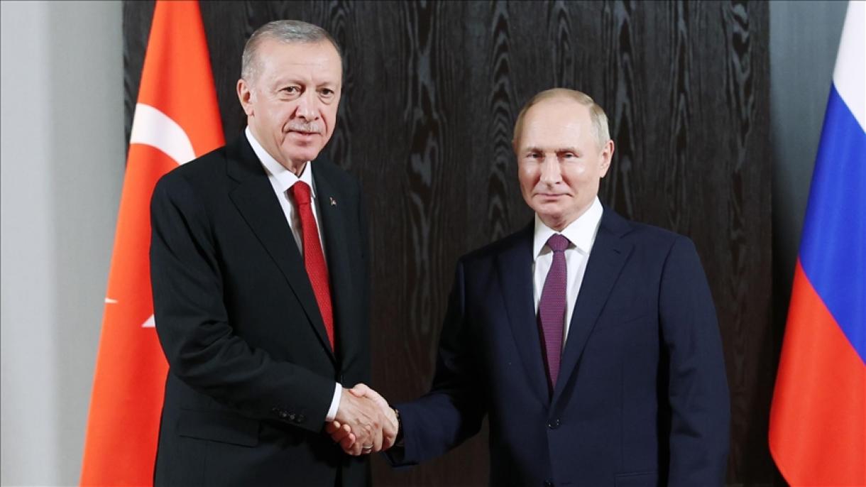 Ərdoğan rusiyalı həmkarı Putinlə danışdı