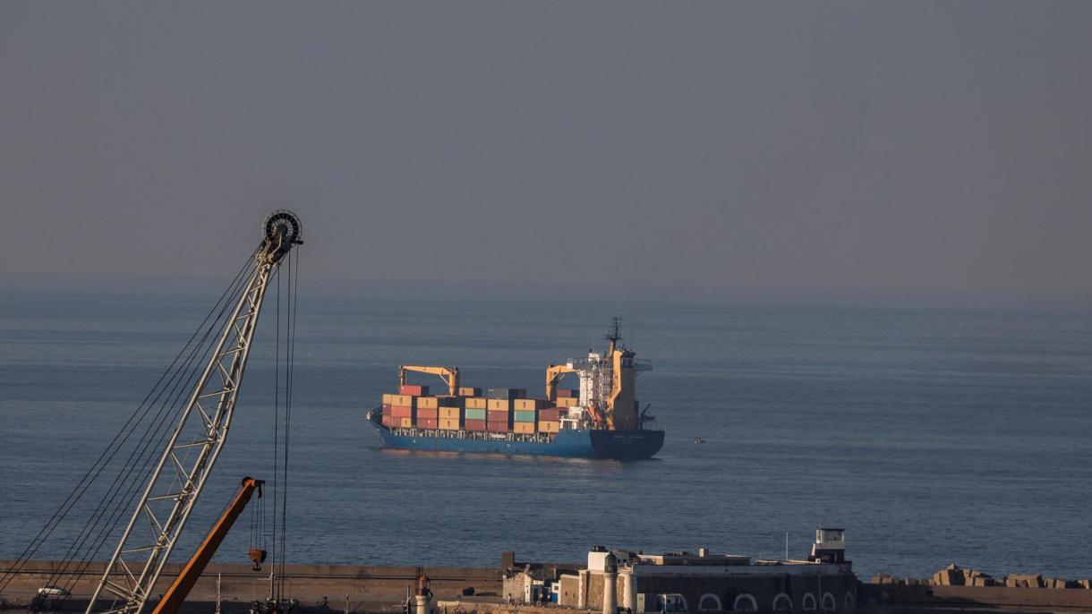 Argelia transportó productos químicos desde el puerto de Skikda a un lugar seguro