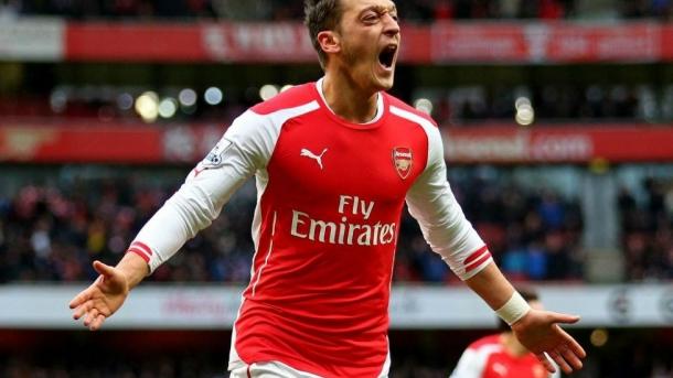 Mesut Özil se elige como el mejor jugador del Arsenal