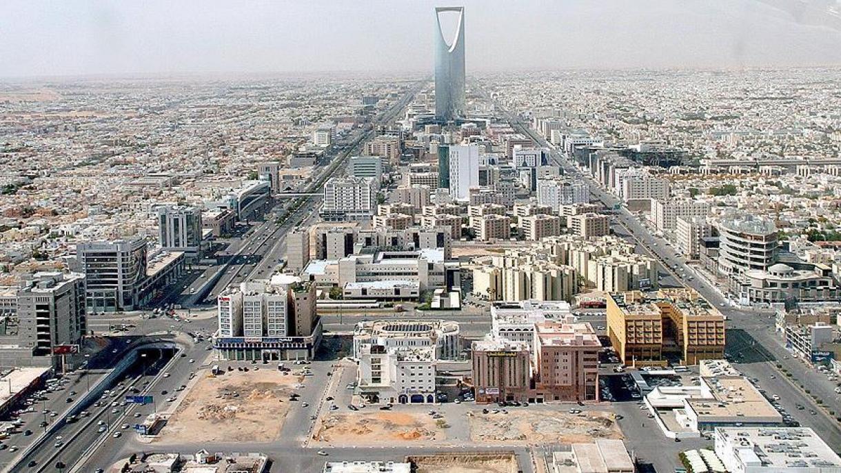 沙特关闭与卡塔尔的唯一地面边界口岸