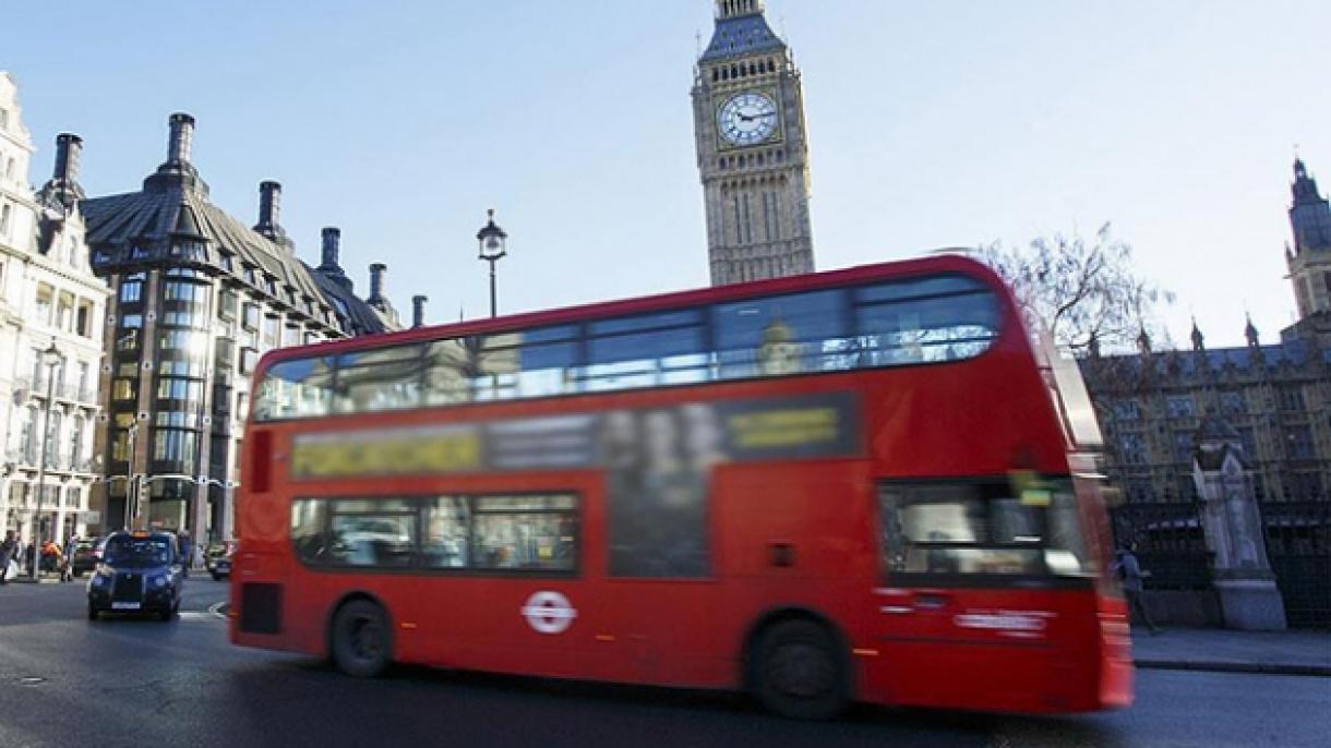 Gran Bretagna, prezzi case Londra scendono per prima volta in 8 anni