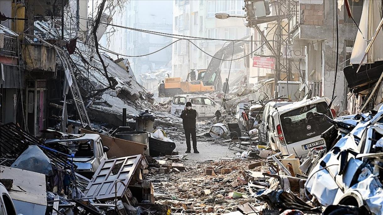 卡拉曼马拉士地震遇难者人数增至39672人