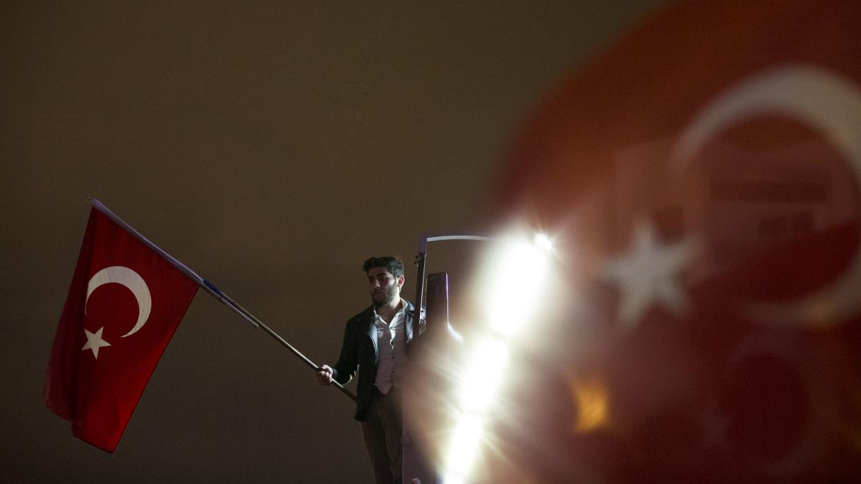 احزاب سیاسی مخالف در ترکیه نیز به هلند واکنش نشان دادند