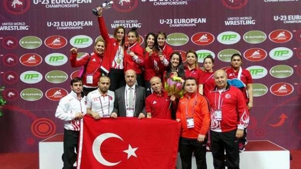 Türkiyә gülәşçilәri  2 bürünç medal qazanıb