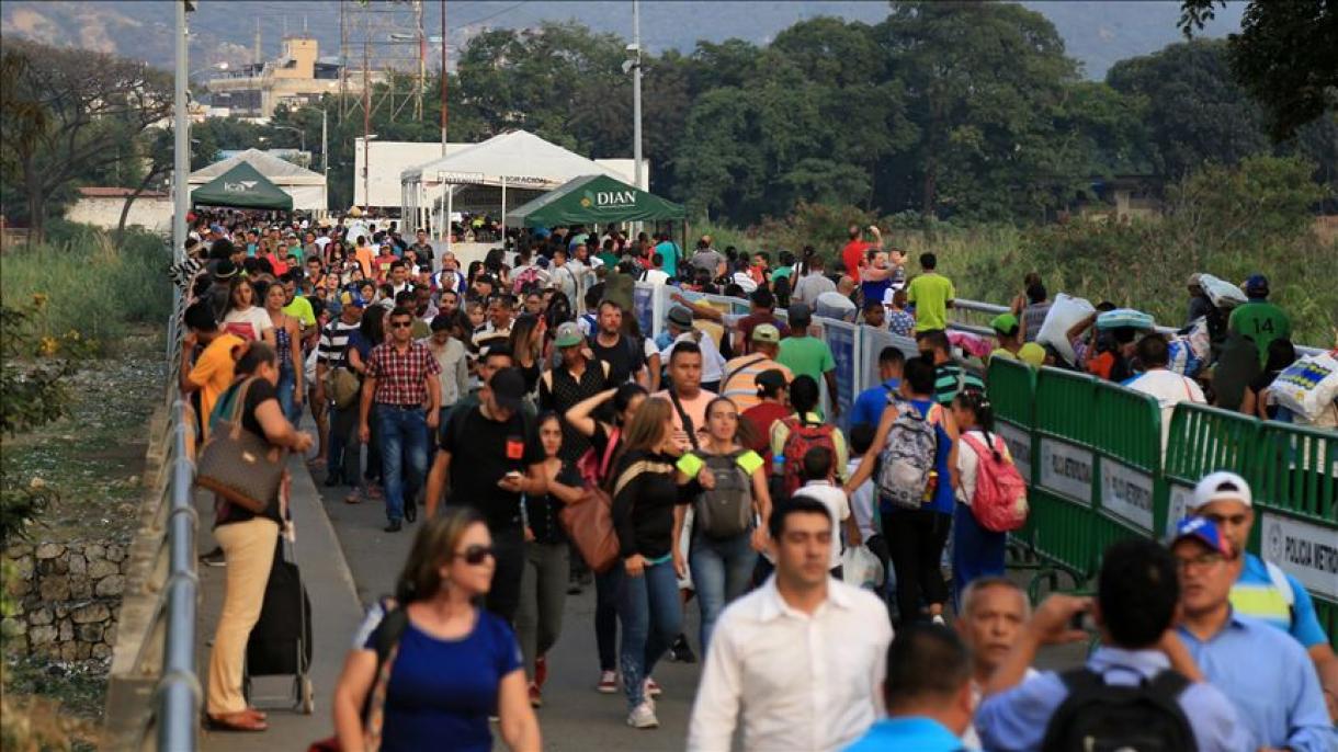 Aprueban tarjeta única de vacunación regional para migrantes venezolanos